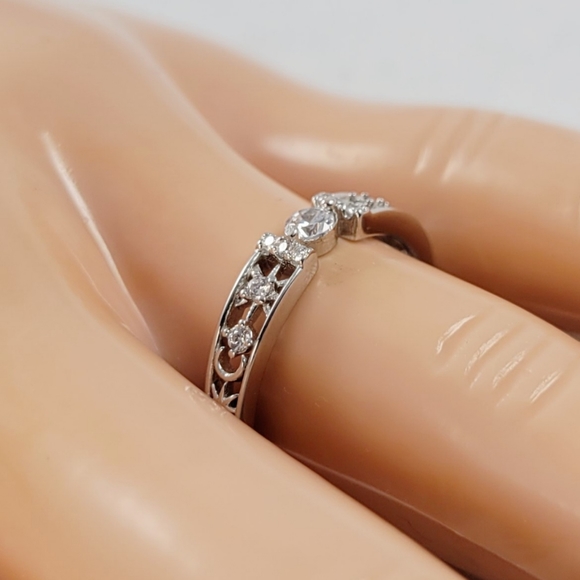 Delicate Sterling Silver Ring - Picture 9 of 12